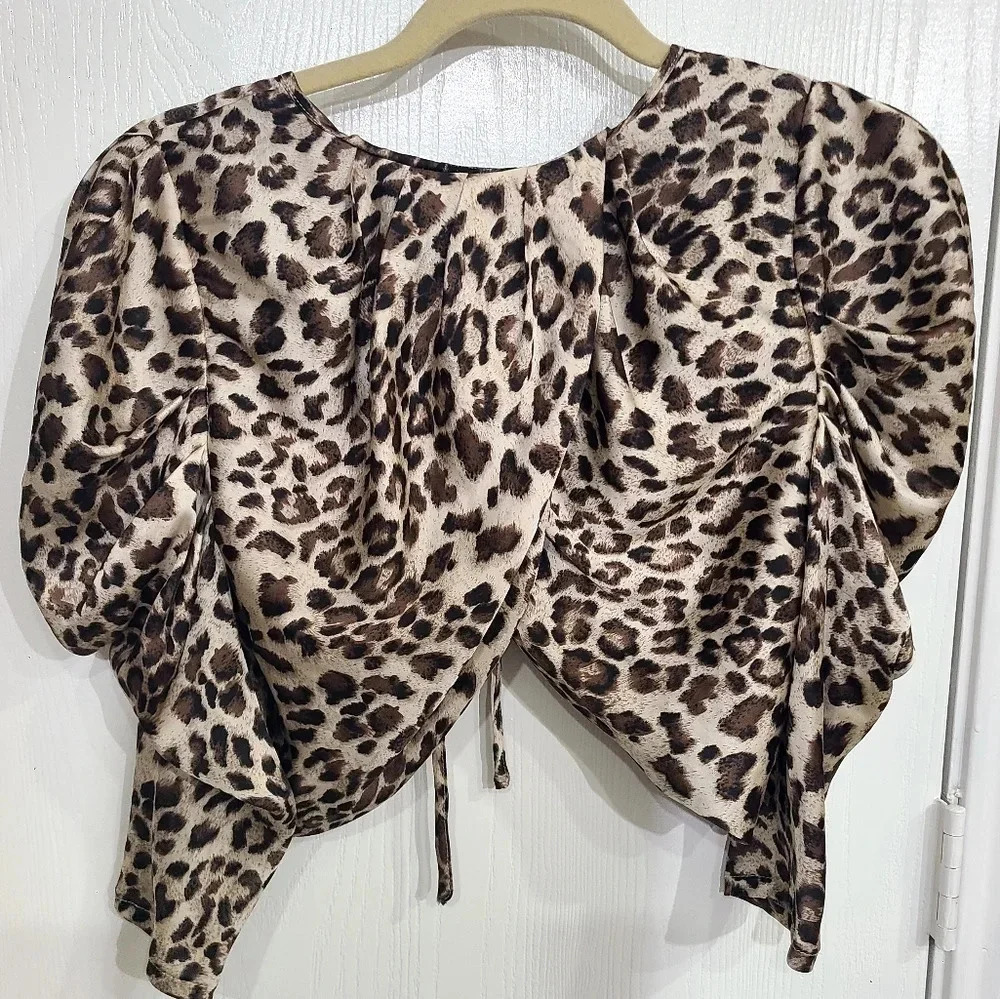Brown/Black Leopard Print Front Tie Shirt Size S